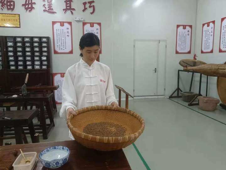 喜報！建昌幫藥業黃建琴榮獲“江西省五一勞動獎章”