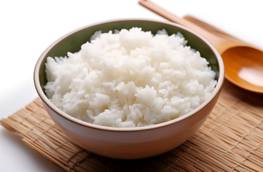 經常吃“冷米飯”，血脂、血糖低了，脂肪肝變好了？
